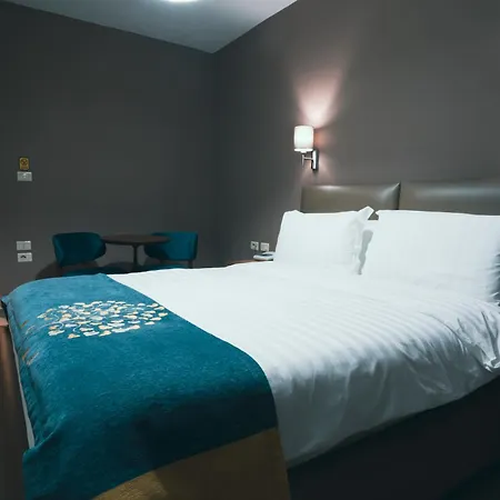 Hotel Eder Tirana